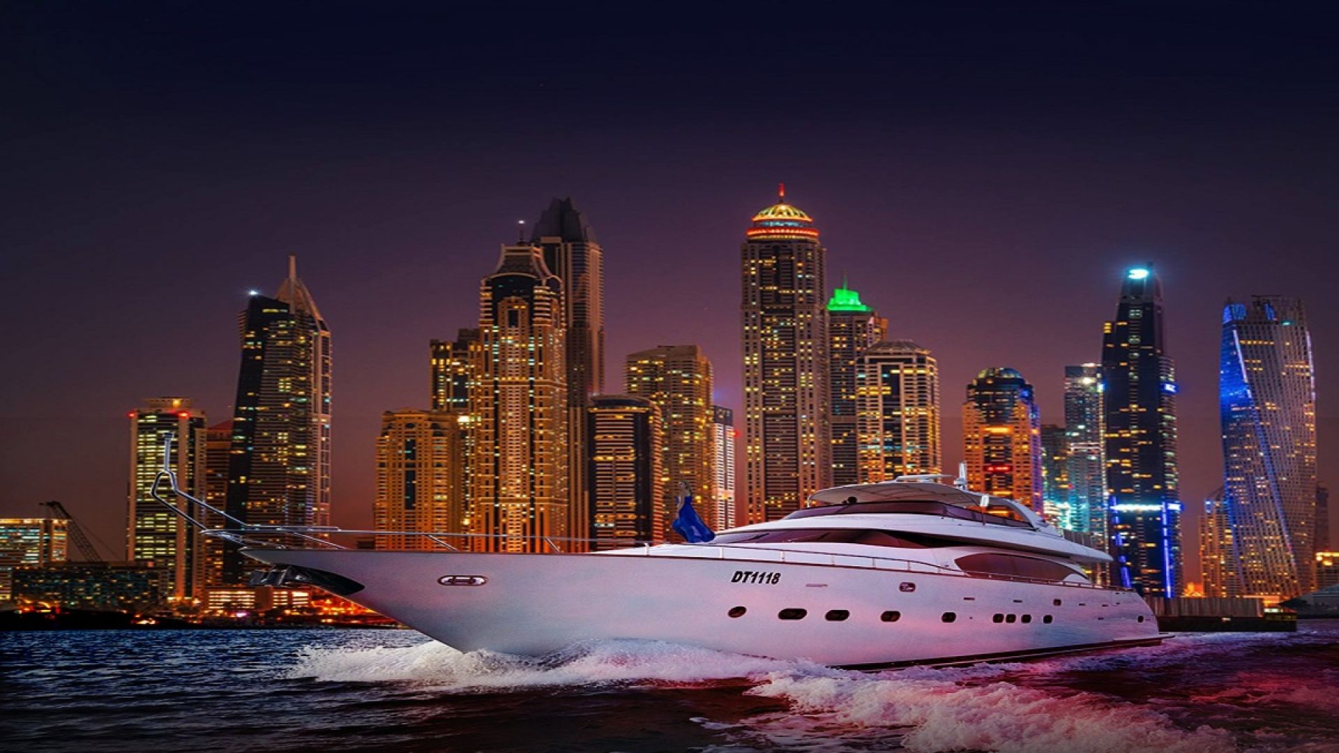 Luxury Yacht Party​